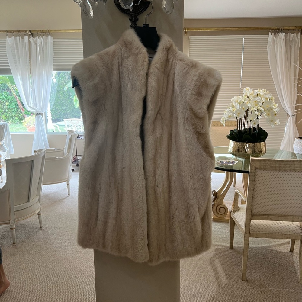 Lovely authentic Mink vest